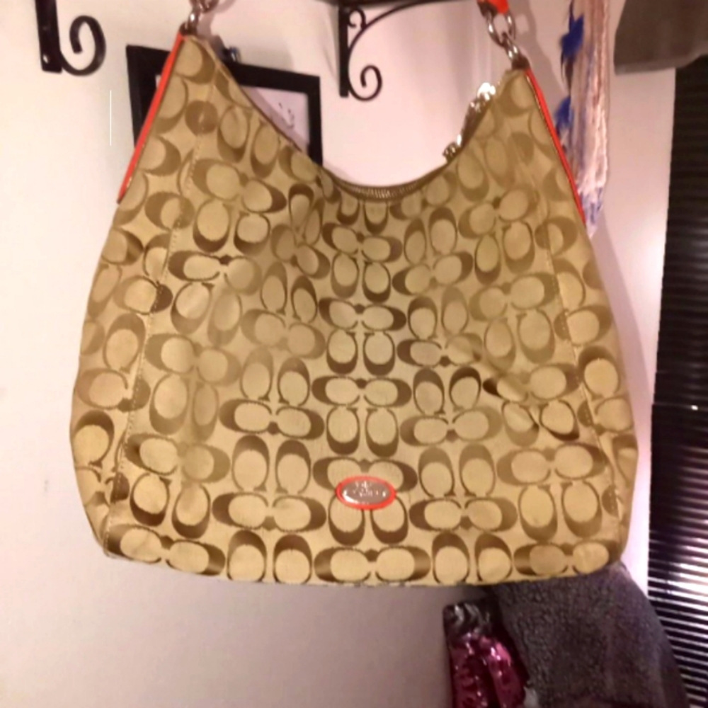Coach shoulder bag or handbag
